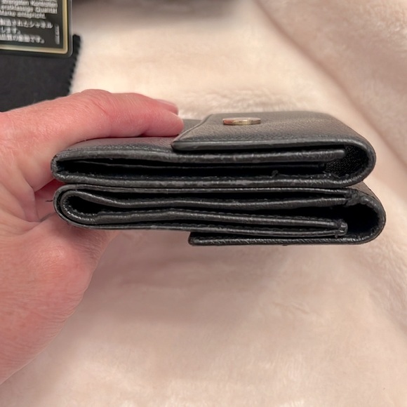 Authentic Chanel Wallet Double Sided. - Picture 7 of 8